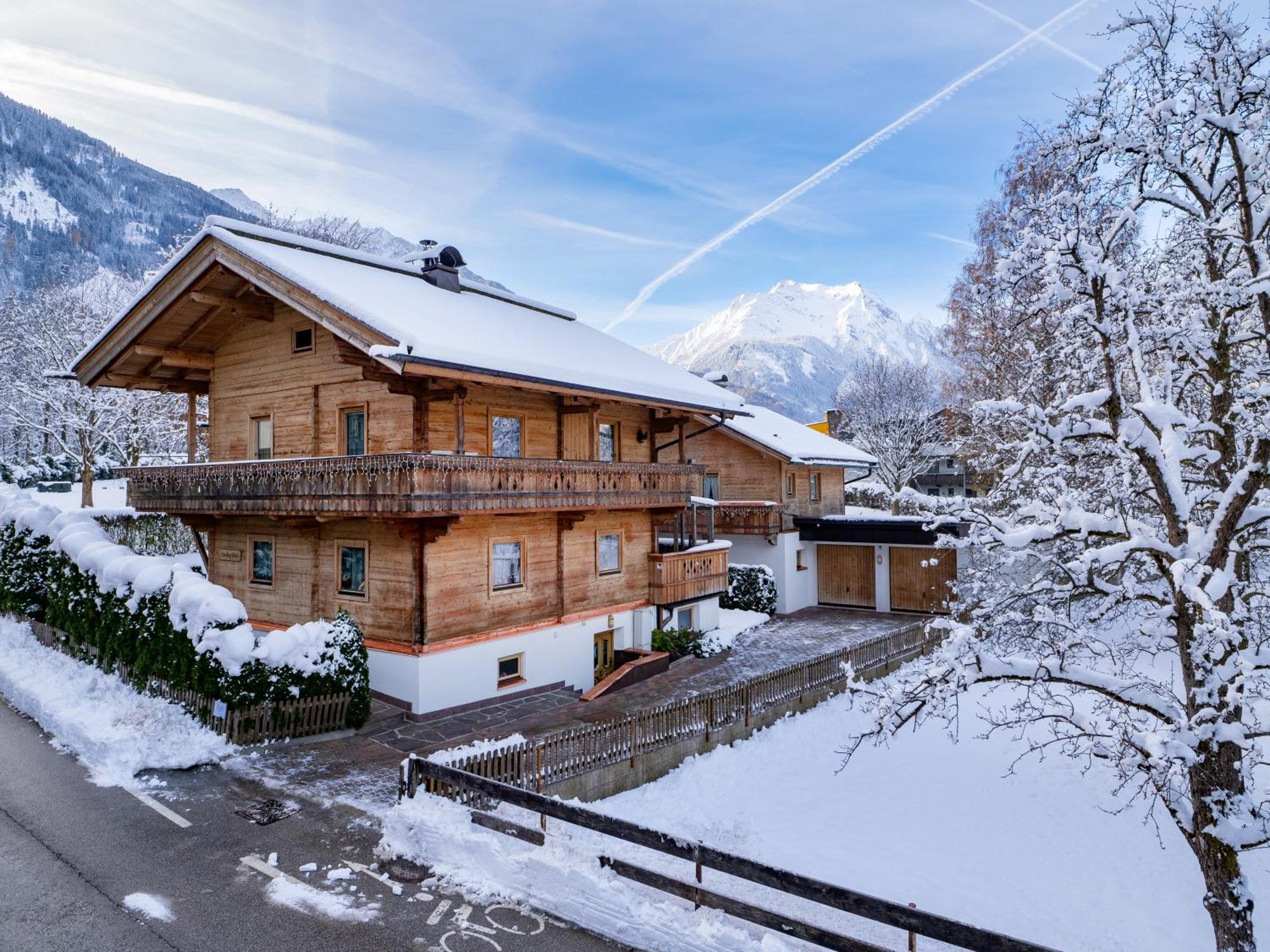 Chalet - Appartements Julitta Mayrhofen Kültér fotó